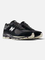 Чоловічі кросівки New Balance 2002R Black U2002RL