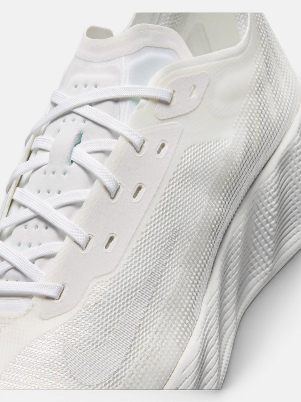 Чоловічі кросівки Nike Ava X Mesh White IQ7633-100
