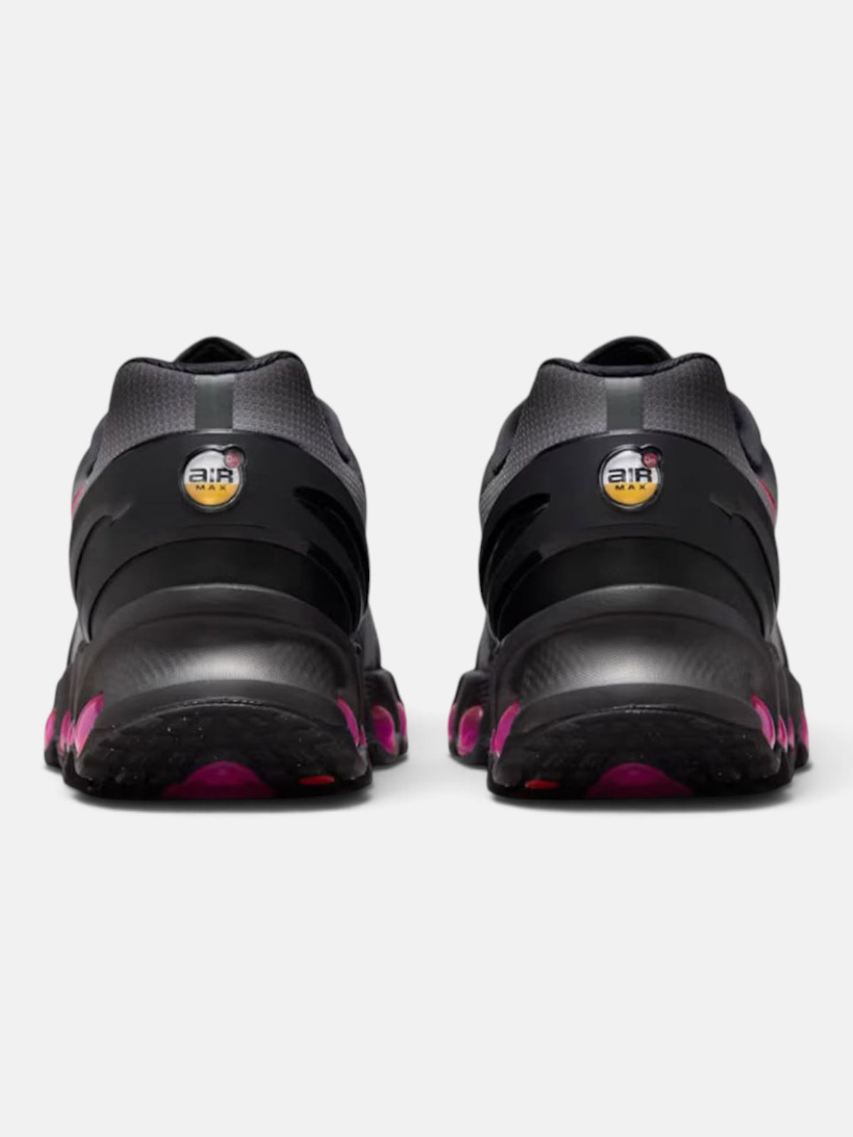 Чоловічі кросівки Nike Air Max Dn8 Black/Pink IH4119-010