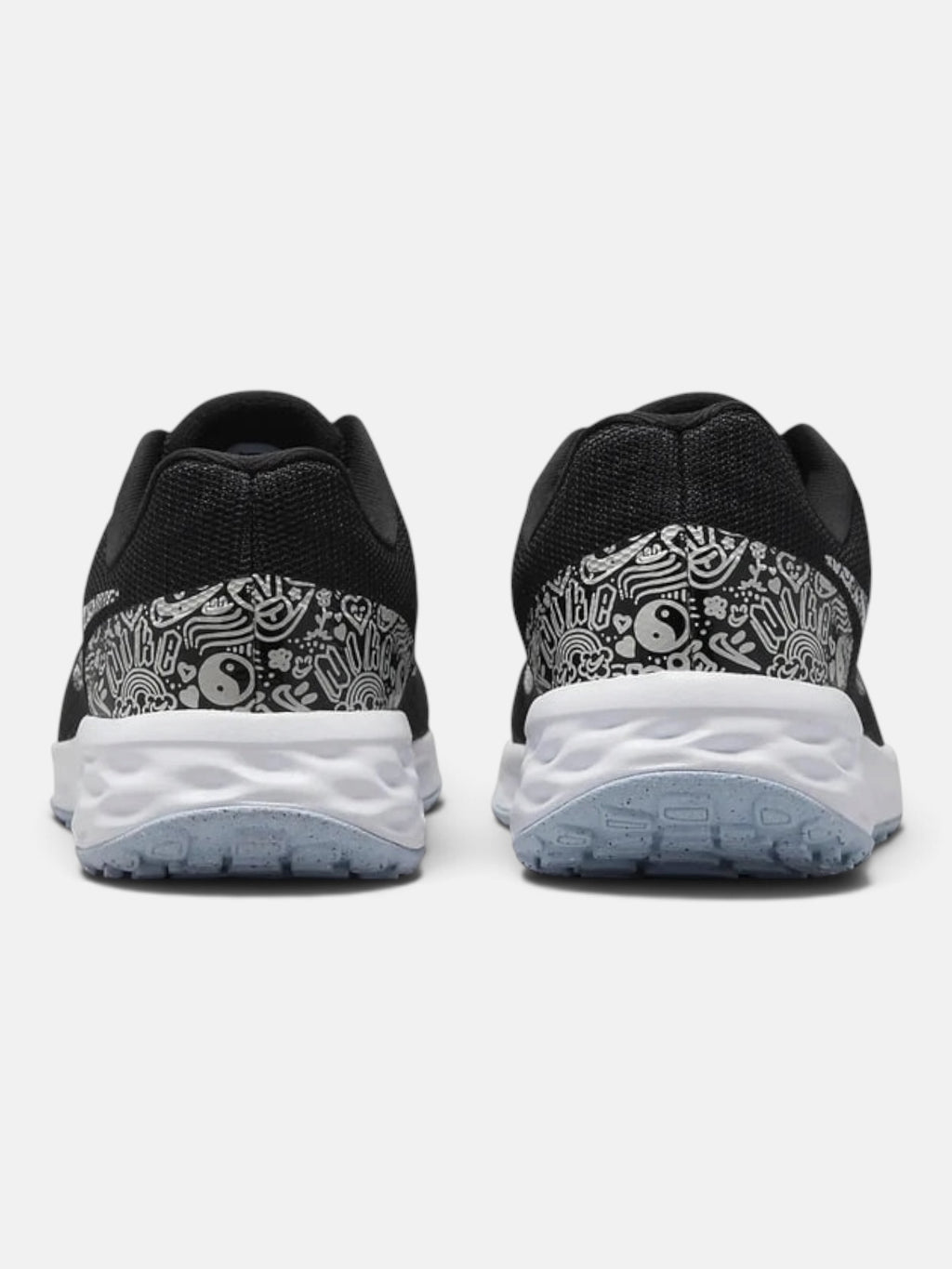 Жіночі кросівки Nike Revolution 6 Black/White DV3181-001