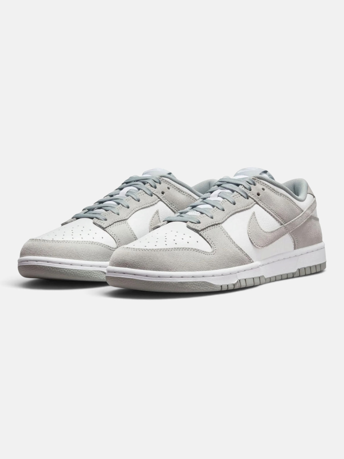 Чоловічі кросівки Nike Dunk Low Retro SE Pumice Grey/White FQ8249-101
