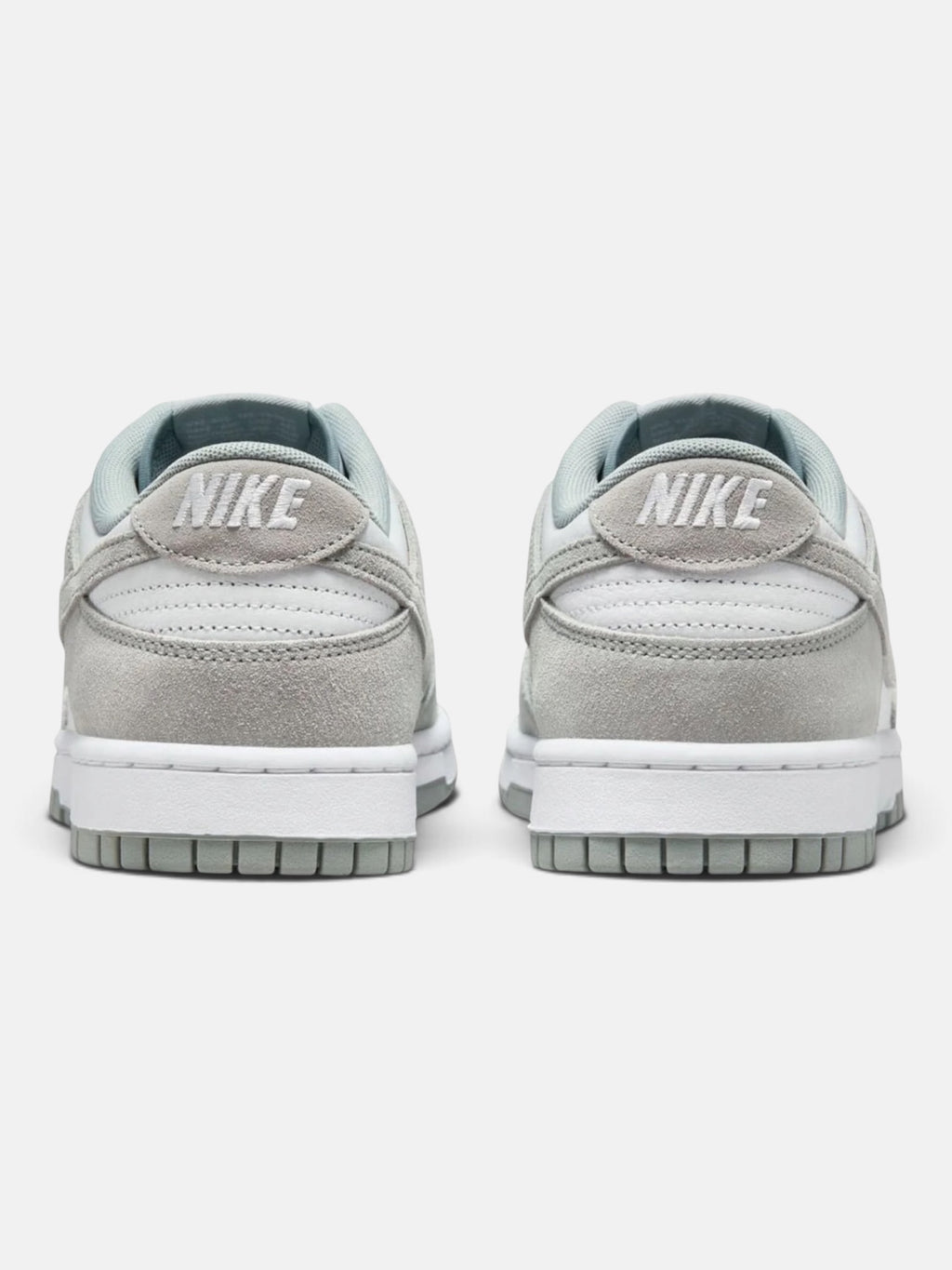 Чоловічі кросівки Nike Dunk Low Retro SE Pumice Grey/White FQ8249-101