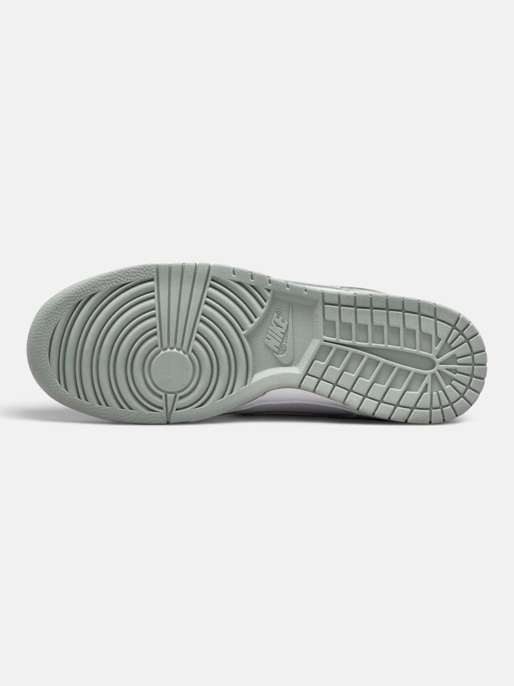 Чоловічі кросівки Nike Dunk Low Retro SE Pumice Grey/White FQ8249-101