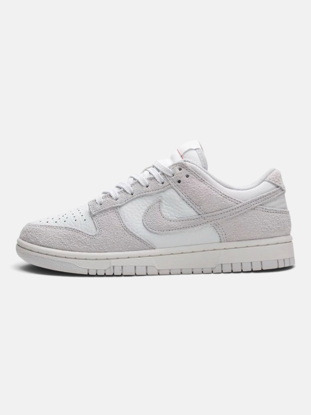 Чоловічі кросівки Nike Dunk Low Retro SE Pumice Grey/White FQ8249-101