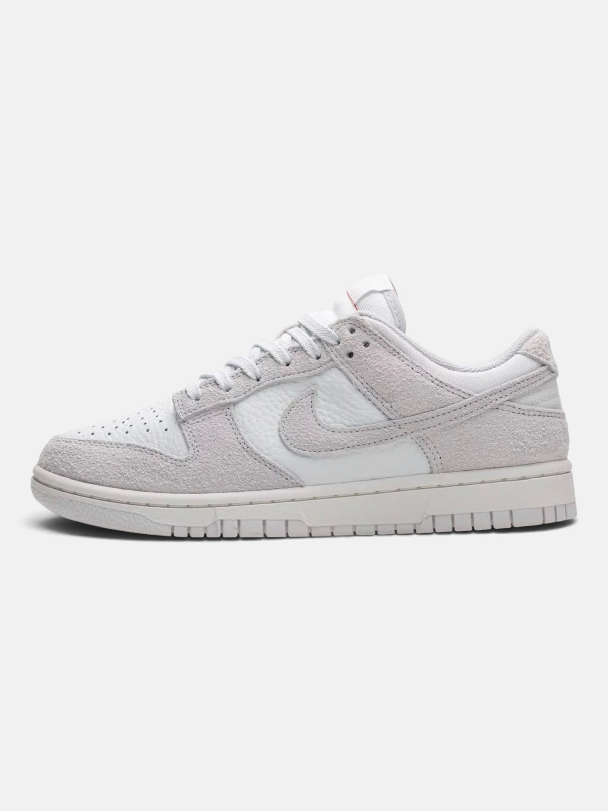 Чоловічі кросівки Nike Dunk Low Retro SE Pumice Grey/White FQ8249-101