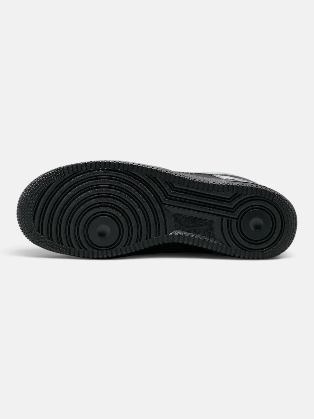 Чоловічі кросівки Nike Air Force 1 Low Retro Black HF2885-001