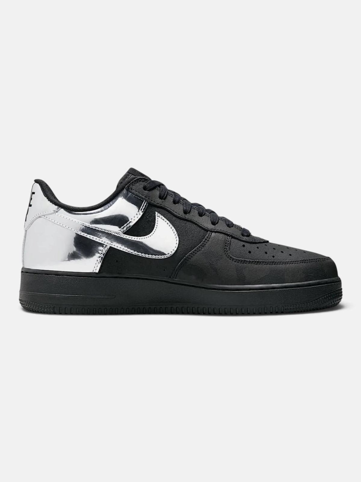 Чоловічі кросівки Nike Air Force 1 Low Retro Black HF2885-001
