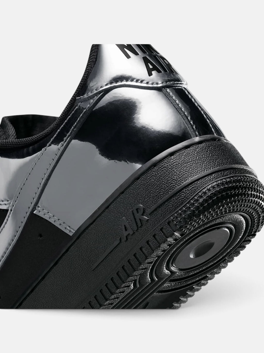 Чоловічі кросівки Nike Air Force 1 Low Retro Black HF2885-001