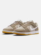 Чоловічі кросівки Nike Dunk Low Retro SE Beige HQ1931-100