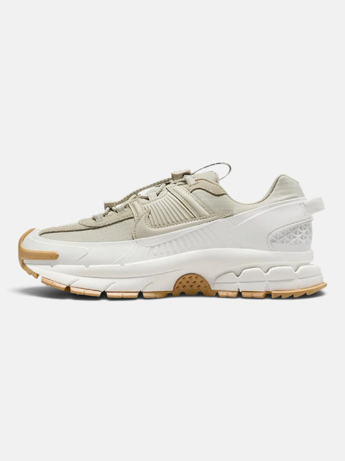 Жіночі кросівки Nike Zoom Vomero Roam Beige HQ2181-100
