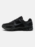 Чоловічі кросівки Nike Zoom Vomero 5 SE Black IM6597-001