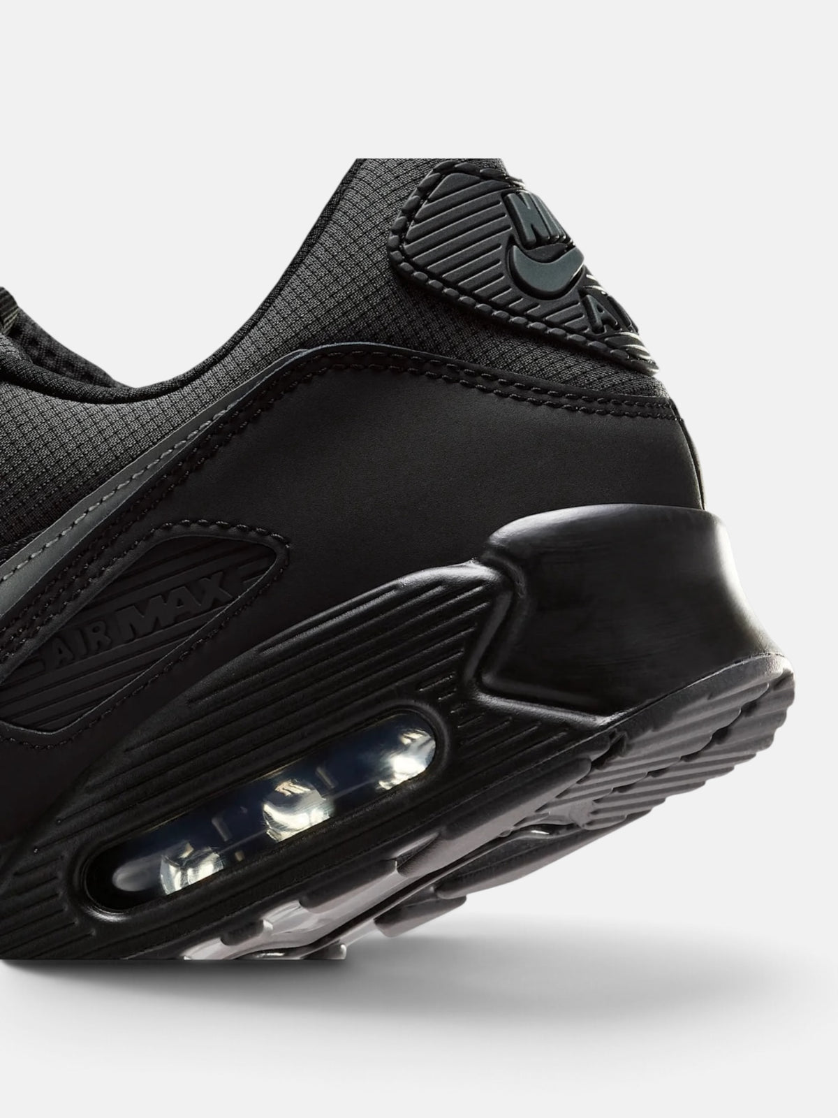 Чоловічі кросівки Nike Air Max 90 Black IQ0291-010