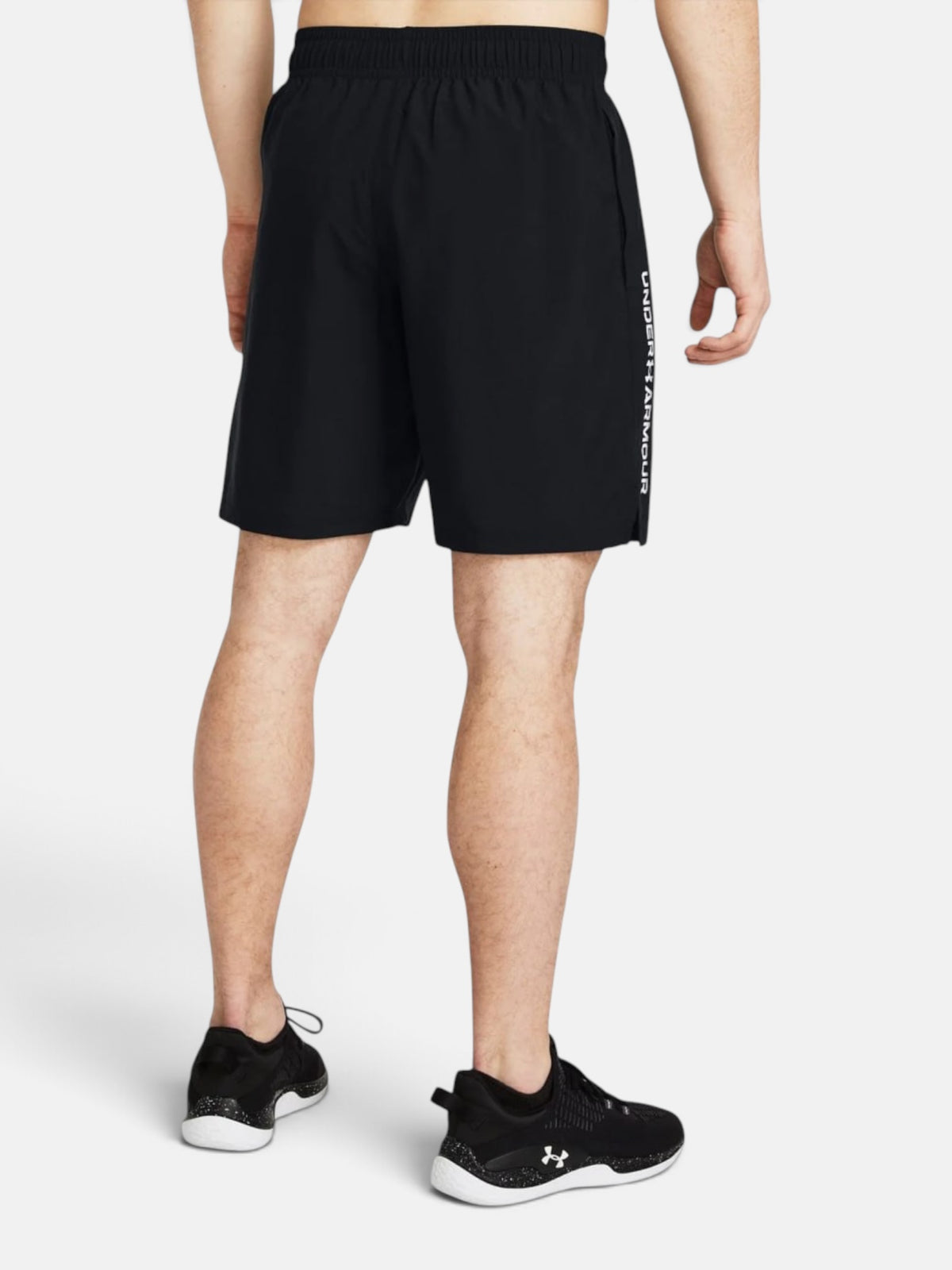 Чоловічі шорти Under Armour Woven Wordmark Shorts Black 1383356-001