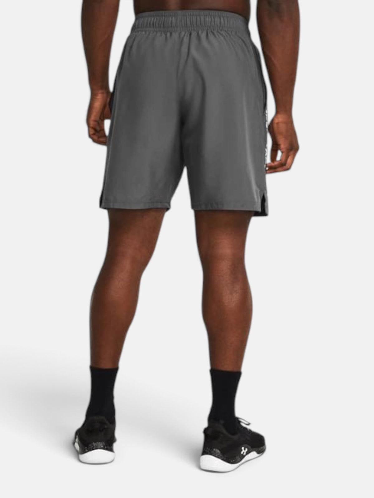 Чоловічі спортивні шорти Under Armour Woven Wordmark Grey 1383356-025