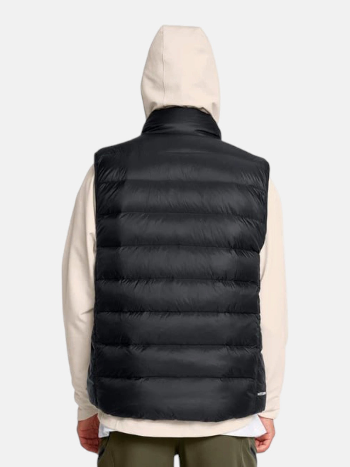 Чоловіча жилетка Under Armour Legend Down Black 1385838-001