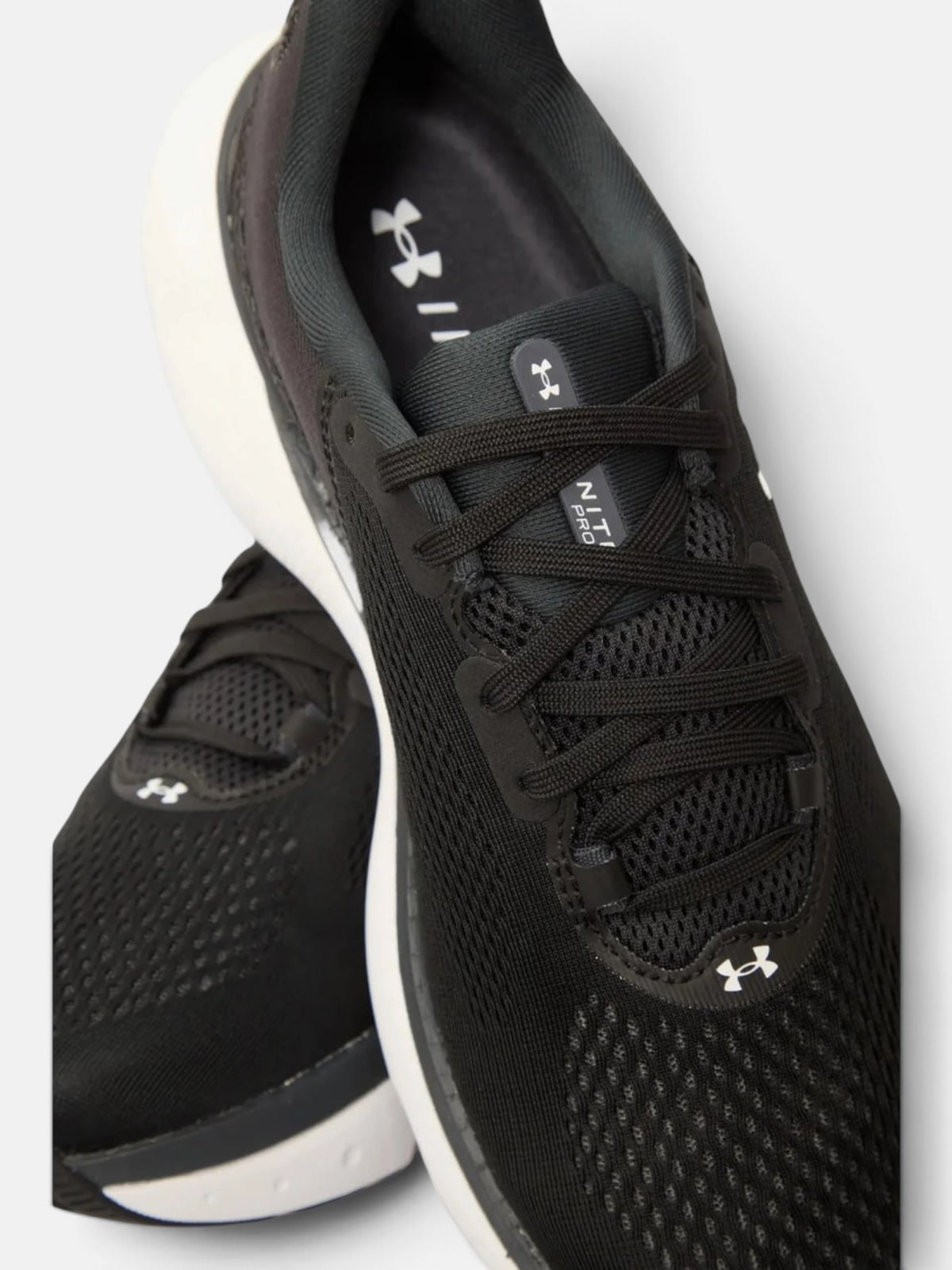 Чоловічі кросівки Under Armour Infinite Pro 2 Black 3028168-001