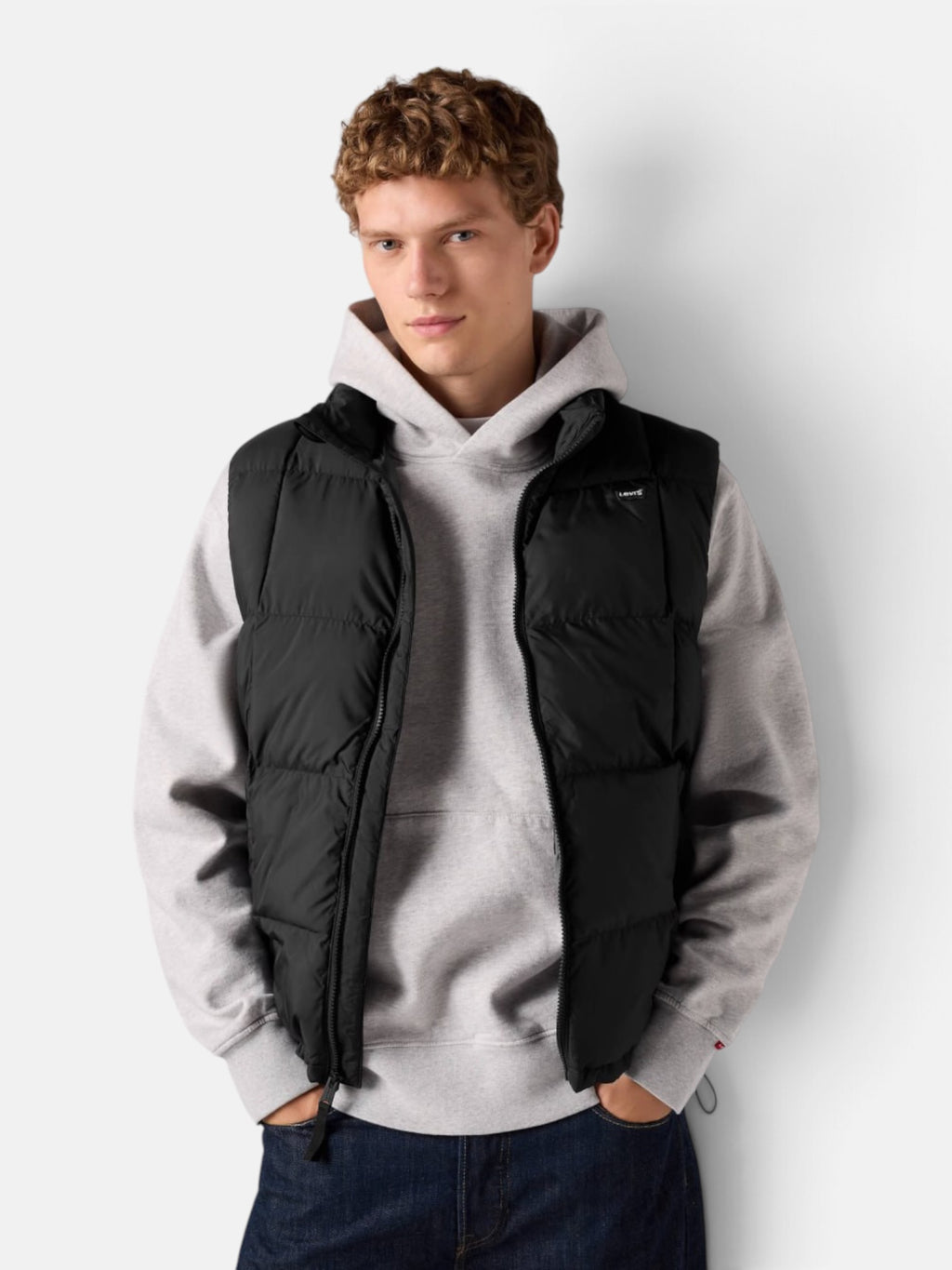 Жилетка чоловіча Levi's Puffer Vest Black A85660000