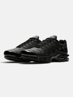 Кросівки чоловічі Nike Air Max Plus Black AJ2029-001