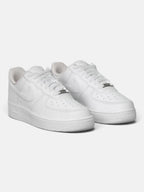 Кросівки чоловічі Nike Air Force 1 '07 White CW2288-111