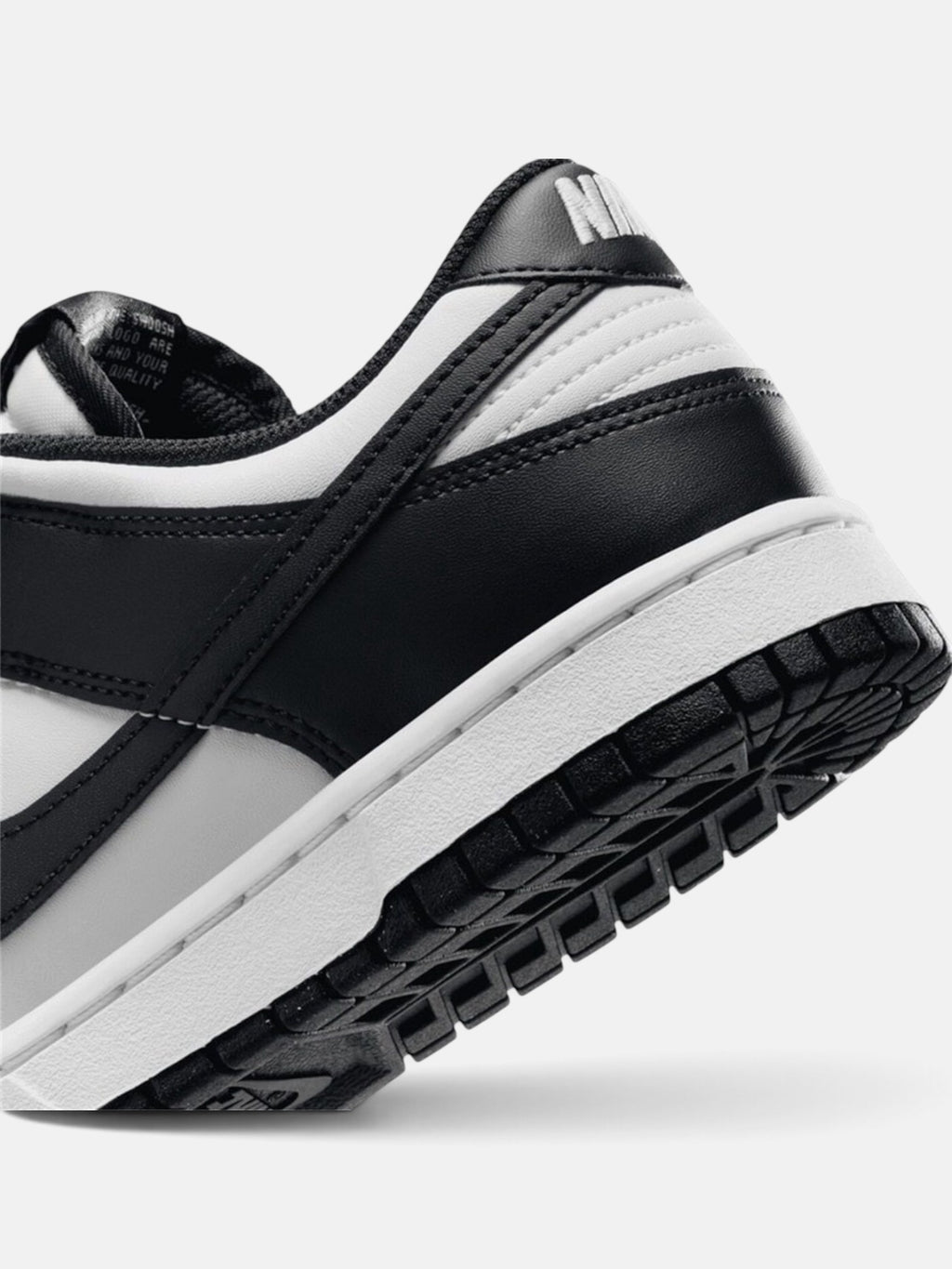 Кросівки жіночі Nike Dunk Low Next Nature White/Black DD1873-102