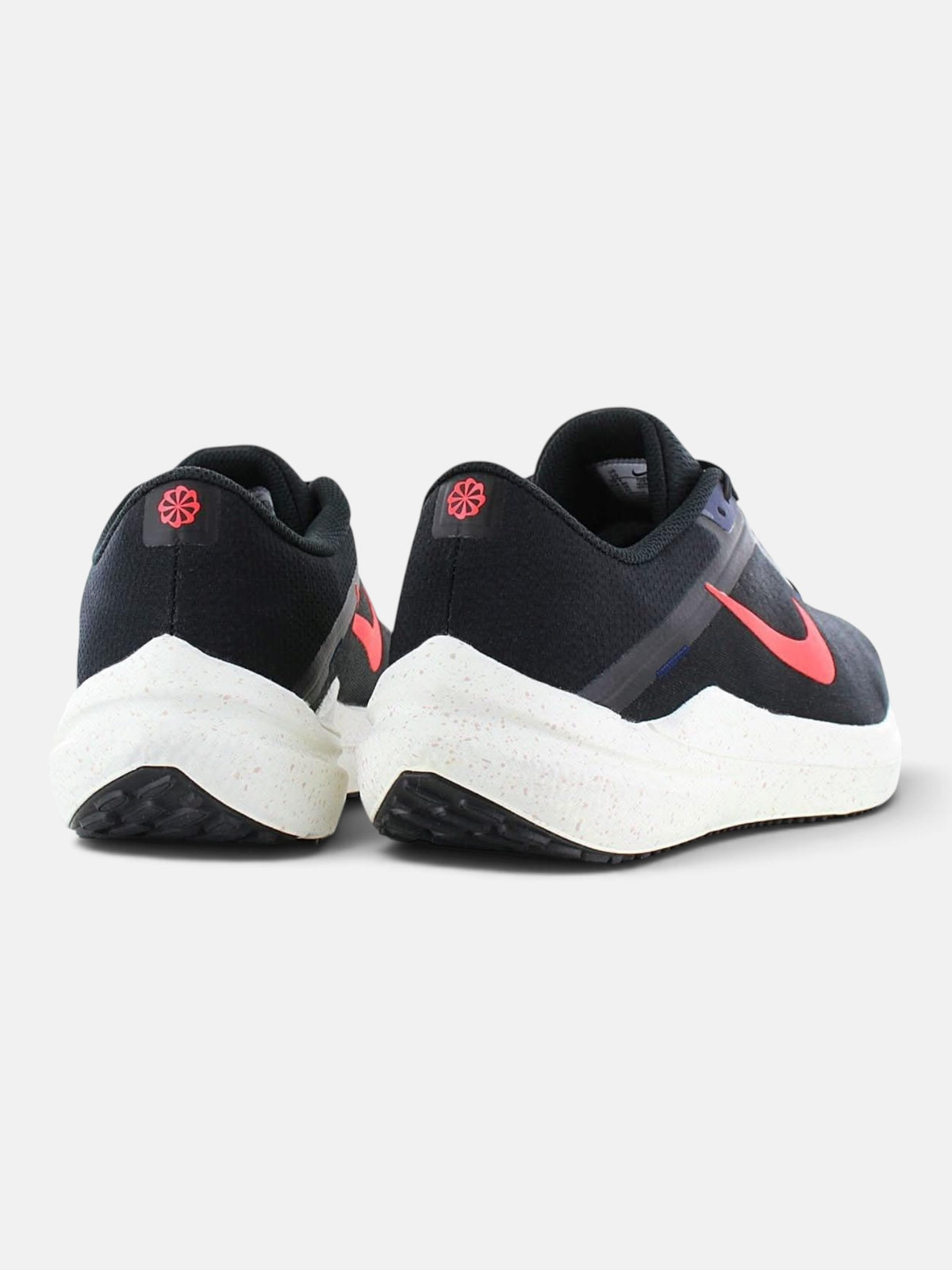 Кросівки чоловічі Nike Winflo 10 Black/Red DV4022-002