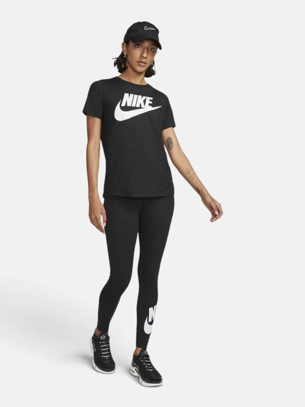 Легінси жіночі Nike Sportswear Classics Black DV7791-010