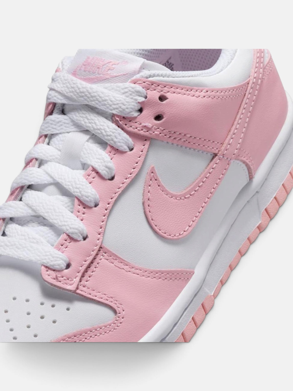 Кросівки жіночі Nike Dunk Low GS White/Pink FB9109-125